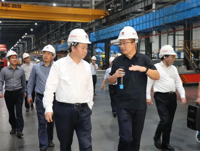 重慶市黔江區黨政考察團到明泰鋁業(yè)參觀(guān)考察